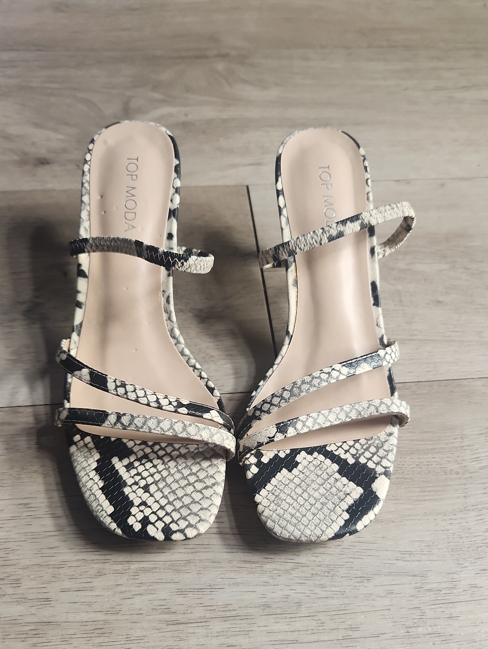 TOP Moda Black & Cream Snake-Print Strappy Heels